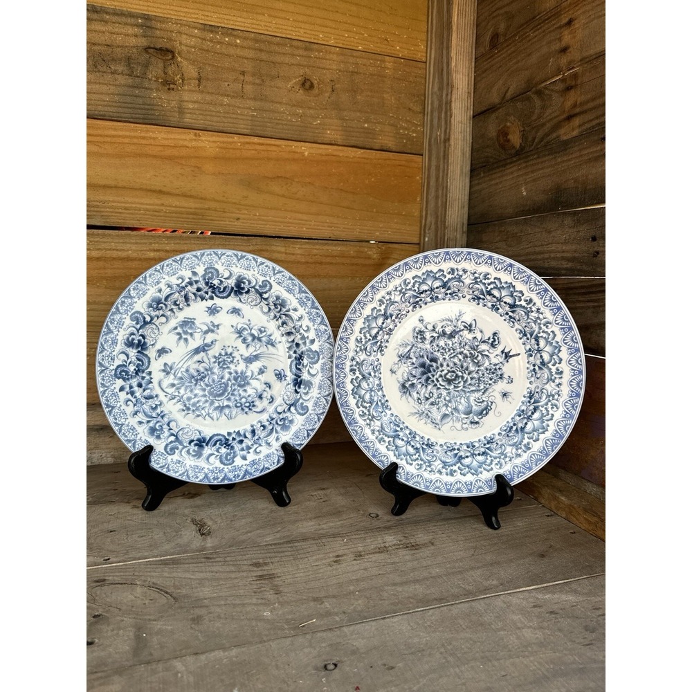 VINTAGE ANTIQUE CHINESE BLUE & WHITE PORCELAIN HAND PAINTED BIRD & FLOWERS PLATE